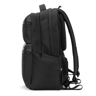 COPENHAGEN. Water-repellent recycled twill backpack with two large front pockets 17'3
